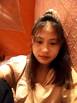 trieungoclnt online show from 09-14-25, 01:38