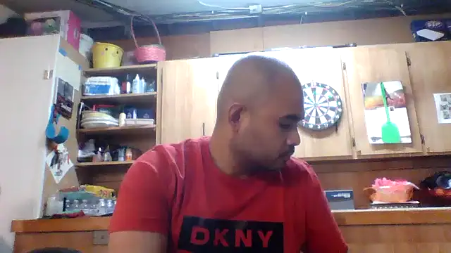 Snapshot of JooveyRose chatting on 03-20-25, 07:25 JooveyRose online show from 03-20-25, 07:25
