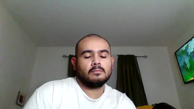 Snapshot of JooveyRose chatting on 10-20-25, 03:07 JooveyRose online show from 10-20-25, 03:07