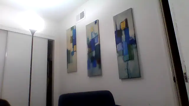 Snapshot of JooveyRose chatting on 12-04-25, 02:04 JooveyRose online show from 12-04-25, 02:04