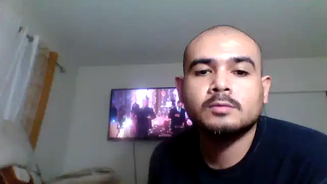 Snapshot of JooveyRose chatting on 12-05-25, 05:38 JooveyRose online show from 12-05-25, 05:38