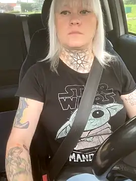 Snapshot of poussichienne chatting on 10-07-25, 10:45 poussichienne online show from 10-07-25, 10:45