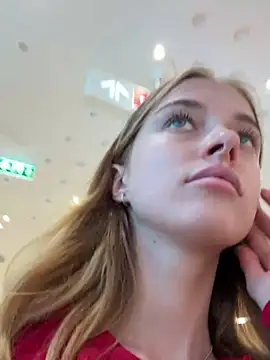 Snapshot of enjoy_my_beauty chatting on 01-17-25, 07:41 enjoy my beauty online show from 01-17-25, 07:41