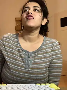 Curvydesifromgermany online show from 12-27-24, 03:15