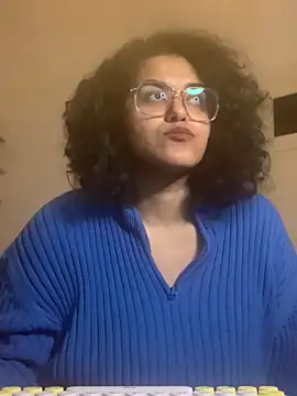 Curvydesifromgermany online show from 01-28-25, 06:17