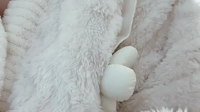 XinBaoa 156 online show from 12-06-24, 01:22