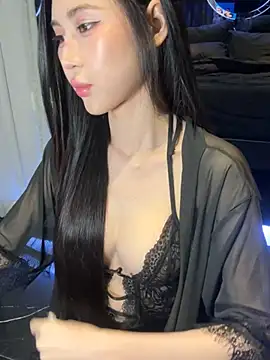 Snapshot of Almiraa68 chatting on 01-16-25, 02:41 Almiraa68 online show from 01-16-25, 02:41