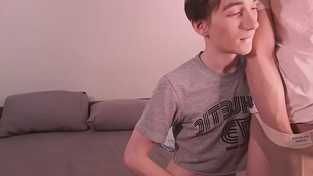 EliotMarks online show from 12-18-24, 06:14