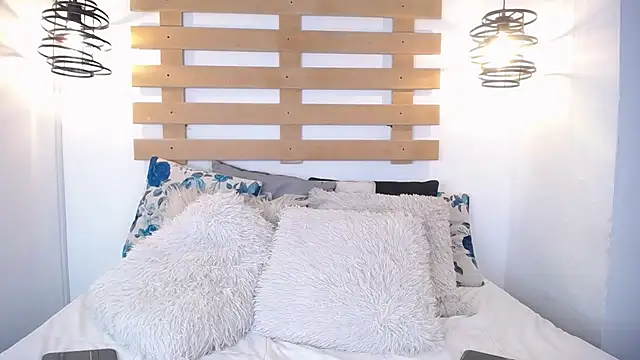 Steev Novoa online show from 02-04-25, 04:26