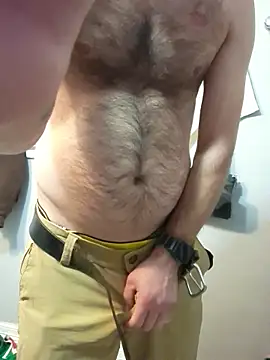 Snapshot of bigdickdaddy2184 chatting on 11-29-25, 02:25 bigdickdaddy2184 online show from 11-29-25, 02:25