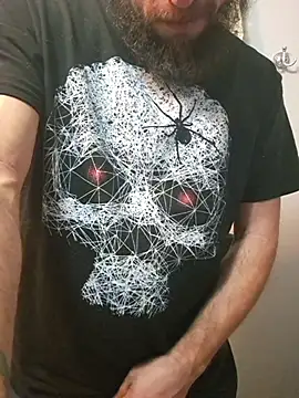 Snapshot of bigdickdaddy2184 chatting on 12-20-25, 10:11 bigdickdaddy2184 online show from 12-20-25, 10:11