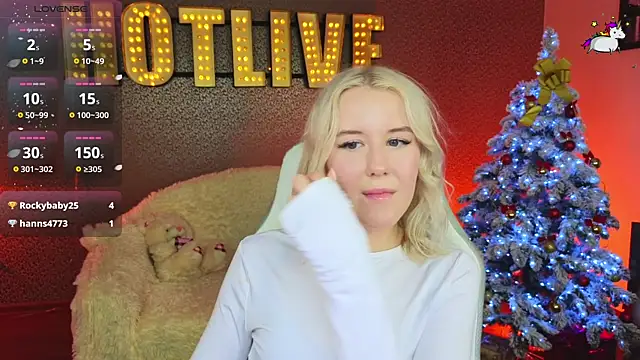 Snapshot of Selenatrend chatting on 01-04-25, 09:32 Selenatrend online show from 01-04-25, 09:32