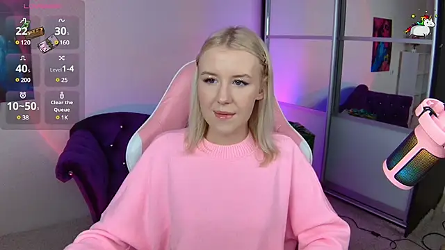 Snapshot of Selenatrend chatting on 01-18-25, 12:47 Selenatrend online show from 01-18-25, 12:47