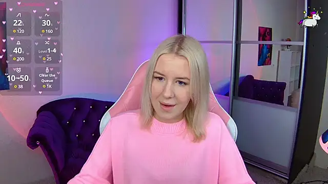 Snapshot of Selenatrend chatting on 01-22-25, 12:27 Selenatrend online show from 01-22-25, 12:27