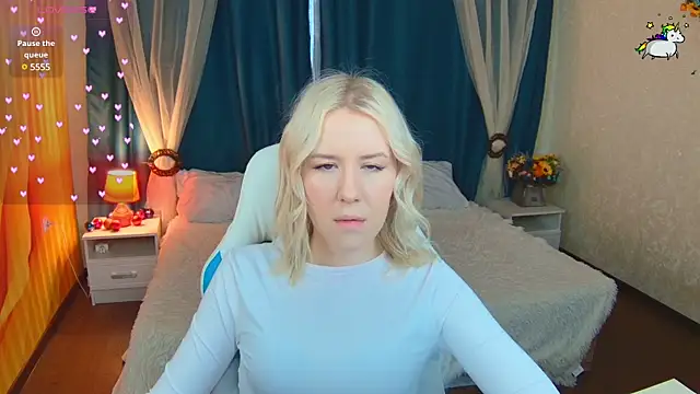 Snapshot of Selenatrend chatting on 01-30-25, 06:46 Selenatrend online show from 01-30-25, 06:46