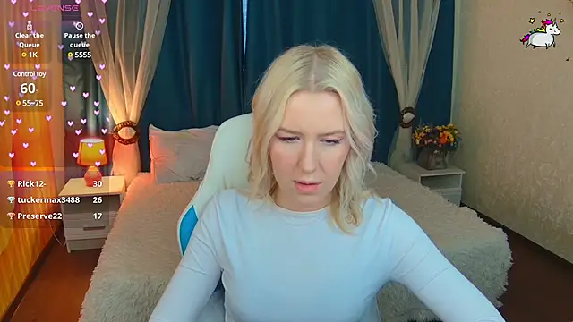 Snapshot of Selenatrend chatting on 02-13-25, 09:41 Selenatrend online show from 02-13-25, 09:41