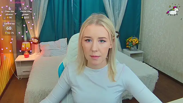 Snapshot of Selenatrend chatting on 03-01-25, 12:23 Selenatrend online show from 03-01-25, 12:23