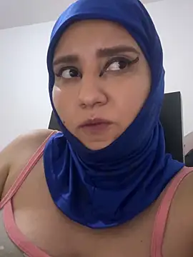 hannahayat online show from 06-11-26, 12:32