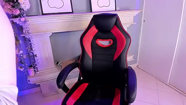 tiffany becker online show from 03-18-25, 07:42