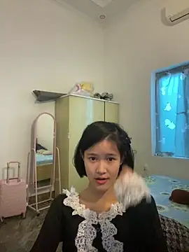 thithi8369 online show from 12-25-24, 04:22