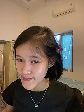 thithi8369 online show from 02-19-25, 04:44