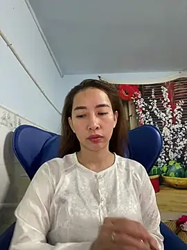 Snapshot of Cherry_6969 chatting on 03-11-25, 07:48 Cherry 6969 online show from 03-11-25, 07:48