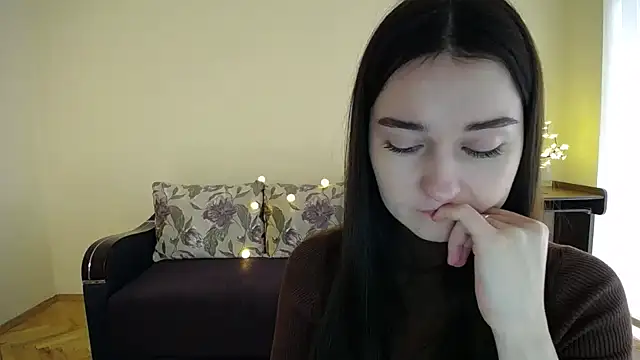 Pretty shy online show from 01-12-25, 09:19