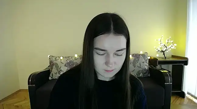 Pretty shy online show from 01-24-25, 08:34