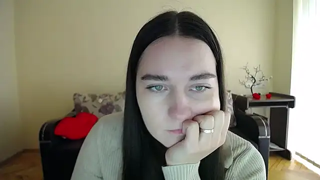 Pretty shy online show from 10-03-25, 08:00