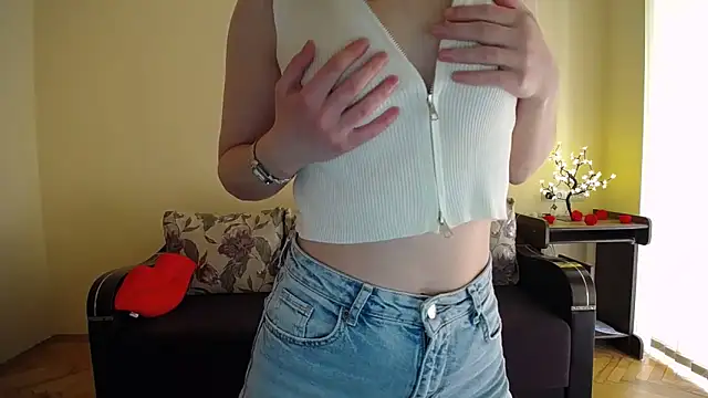 Pretty shy online show from 05-23-26, 08:29
