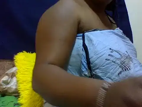 zoey10 online show from 03-08-25, 06:10