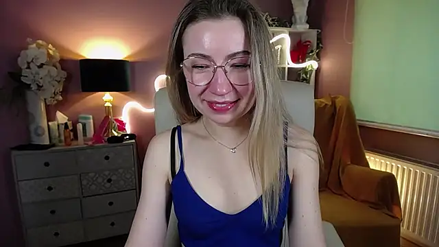 Mia Tasty online show from 01-18-25, 01:40