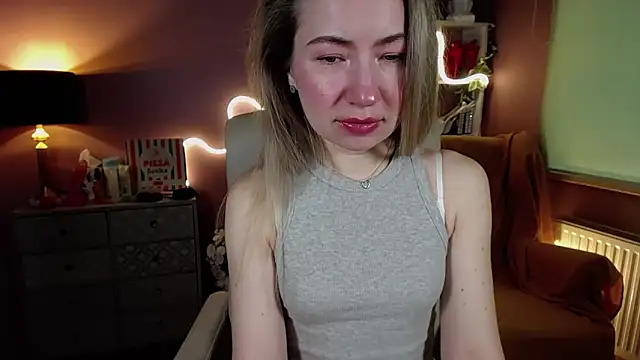 Mia Tasty online show from 02-23-25, 07:44