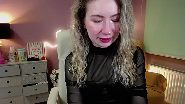 Mia Tasty online show from 02-25-25, 02:33