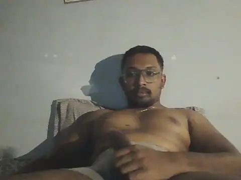 Snapshot of chennaibull101 chatting on 10-19-25, 10:43 chennaibull101 online show from 10-19-25, 10:43