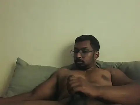 chennaibull101 online show from 04-28-26, 05:12