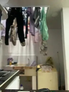 Snapshot of Emiily_lee chatting on 02-26-25, 06:32 Emiily lee online show from 02-26-25, 06:32