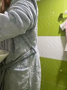 Emiily lee online show from 02-03-26, 09:03