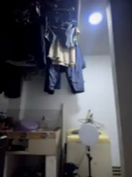 Emiily lee online show from 04-20-26, 09:23