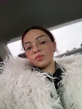 Snapshot of AnaWest chatting on 01-28-25, 05:43 AnaWest online show from 01-28-25, 05:43