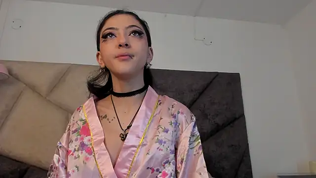 BonnieCute  online show from 12-23-25, 12:19