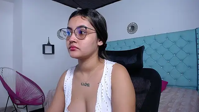 antonella sweetlittle online show from 04-28-26, 12:10