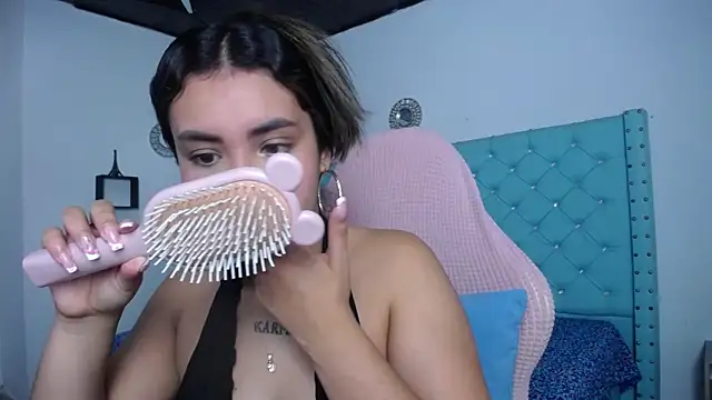 antonella sweetlittle online show from 06-11-26, 05:55
