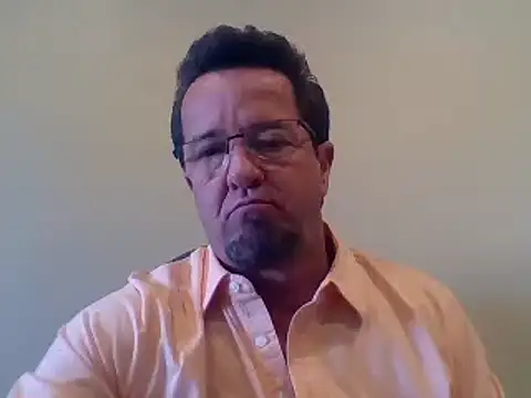 sluttydylan online show from 12-19-24, 10:42