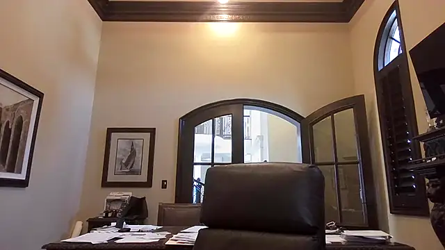 sluttydylan online show from 09-30-25, 04:34