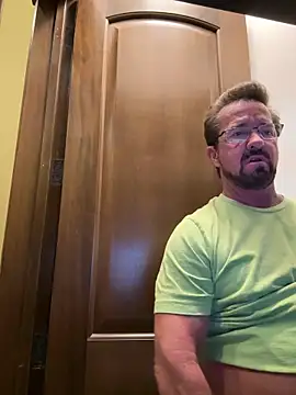 sluttydylan online show from 10-02-25, 02:18