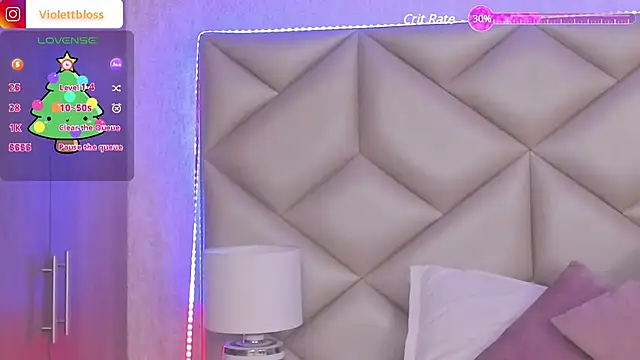 Violettbloss online show from 12-21-24, 11:11