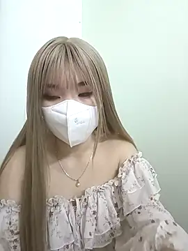 Snapshot of Wet_mina888 chatting on 02-21-25, 02:28 Wet mina888 online show from 02-21-25, 02:28