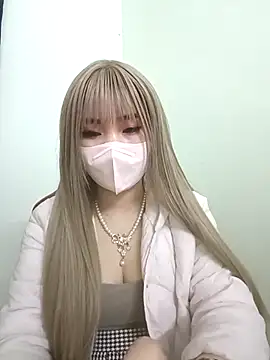 Snapshot of Wet_mina888 chatting on 02-26-25, 03:32 Wet mina888 online show from 02-26-25, 03:32