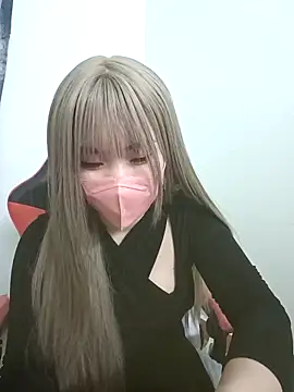 Snapshot of Wet_mina888 chatting on 03-08-25, 03:24 Wet mina888 online show from 03-08-25, 03:24